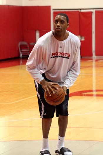 篮球NBA球员社媒晒训练视频（NBA球员社媒发布训练视频）