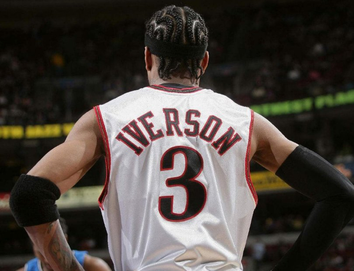 米体：彪马推出意大利超级杯用球，采用前沿科技打造（米体：彪马发布意大利超级杯官方用球，融入尖端科技）