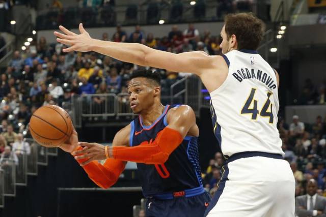 也映射了他 也映射了他